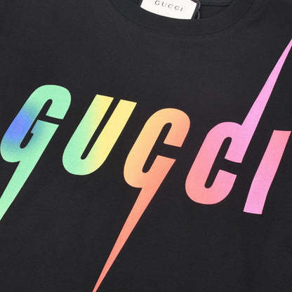 Gucci Signature 5F58 T-Shirt in Black & White
