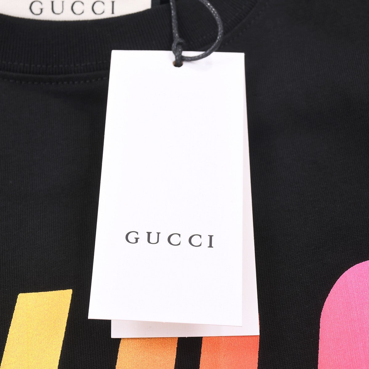 Gucci Signature 5F58 T-Shirt in Black & White