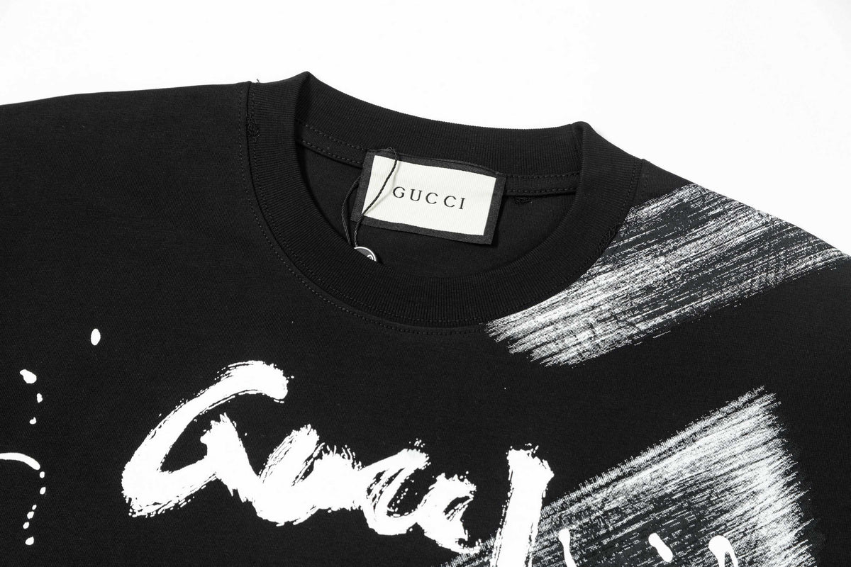 Gucci Graffiti Logo T-Shirt in Black