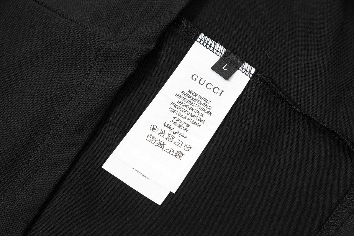 Gucci Graffiti Logo T-Shirt in Black