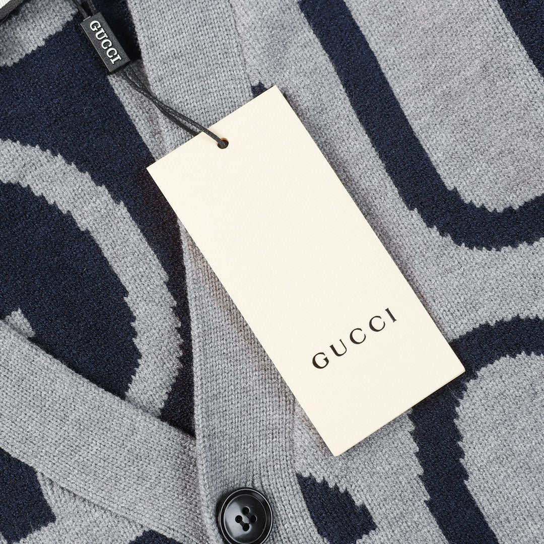 Gucci Signature AB86 Logo Sweater