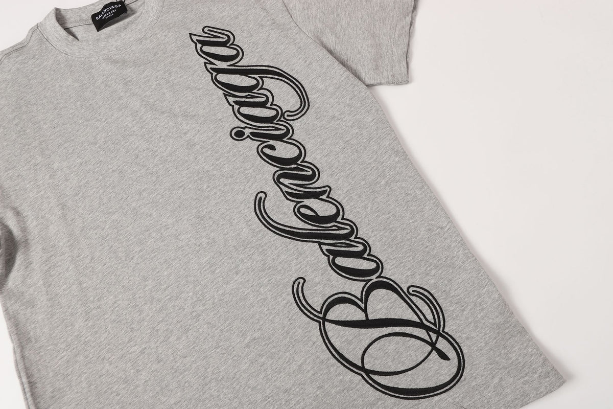 Balenciaga Vertical Script Logo T-Shirt in 4 Colors