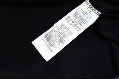 Gucci Logo T-Shirt in Black
